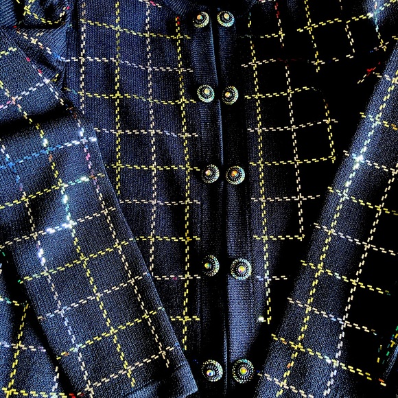 St. John navy pant suit. - Picture 1 of 6